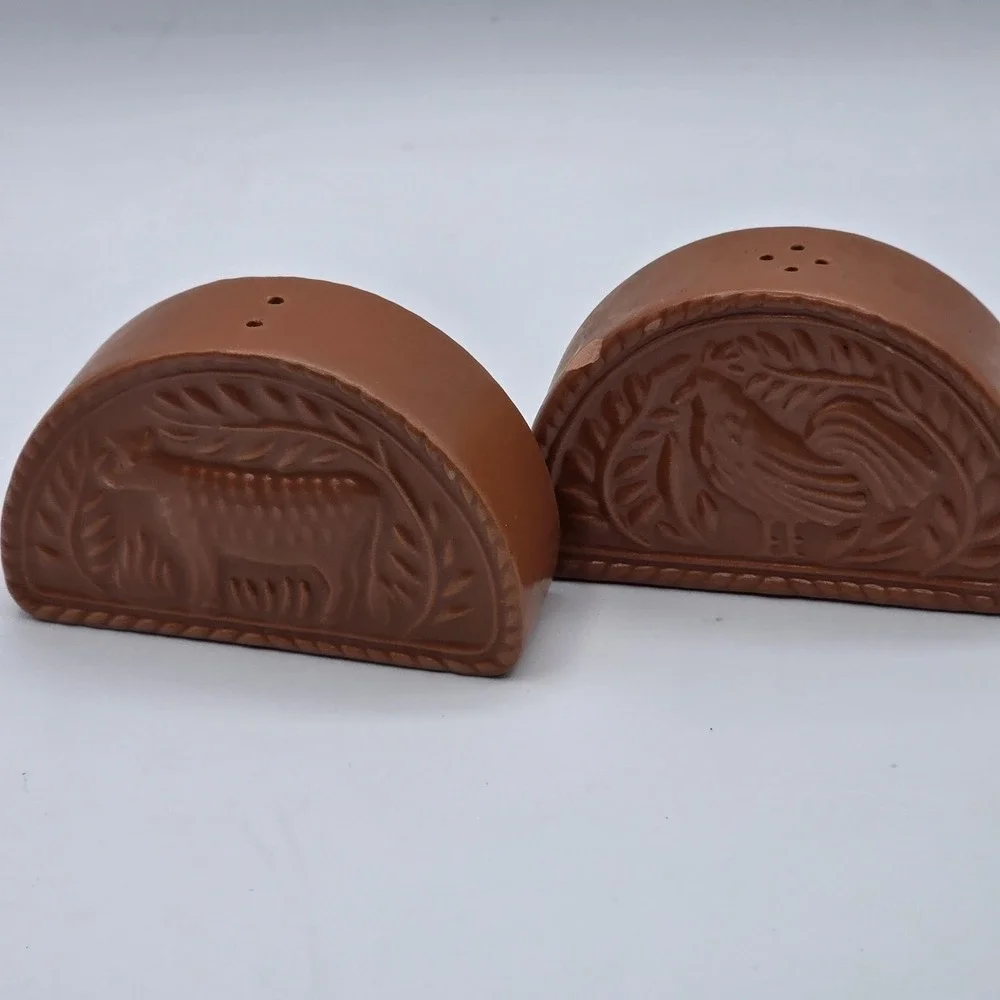 Vtg Avon Terracotta Salt & Pepper Shakers Set Rooster Cow Farmhouse Weiss Brazil